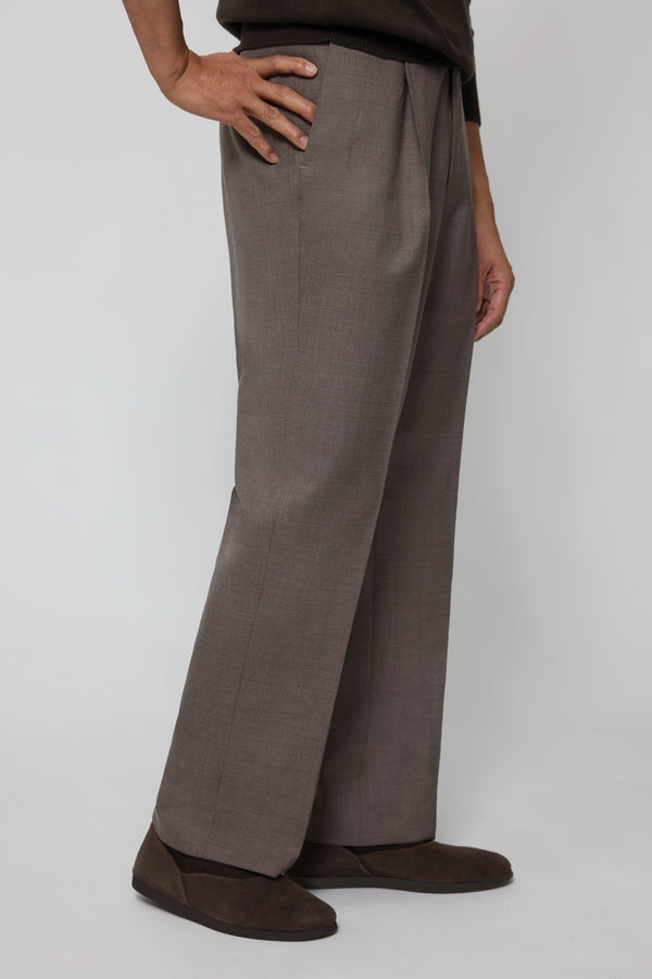 Single Pleat Trouser (Walnut Tropical Wool) - Stoffa